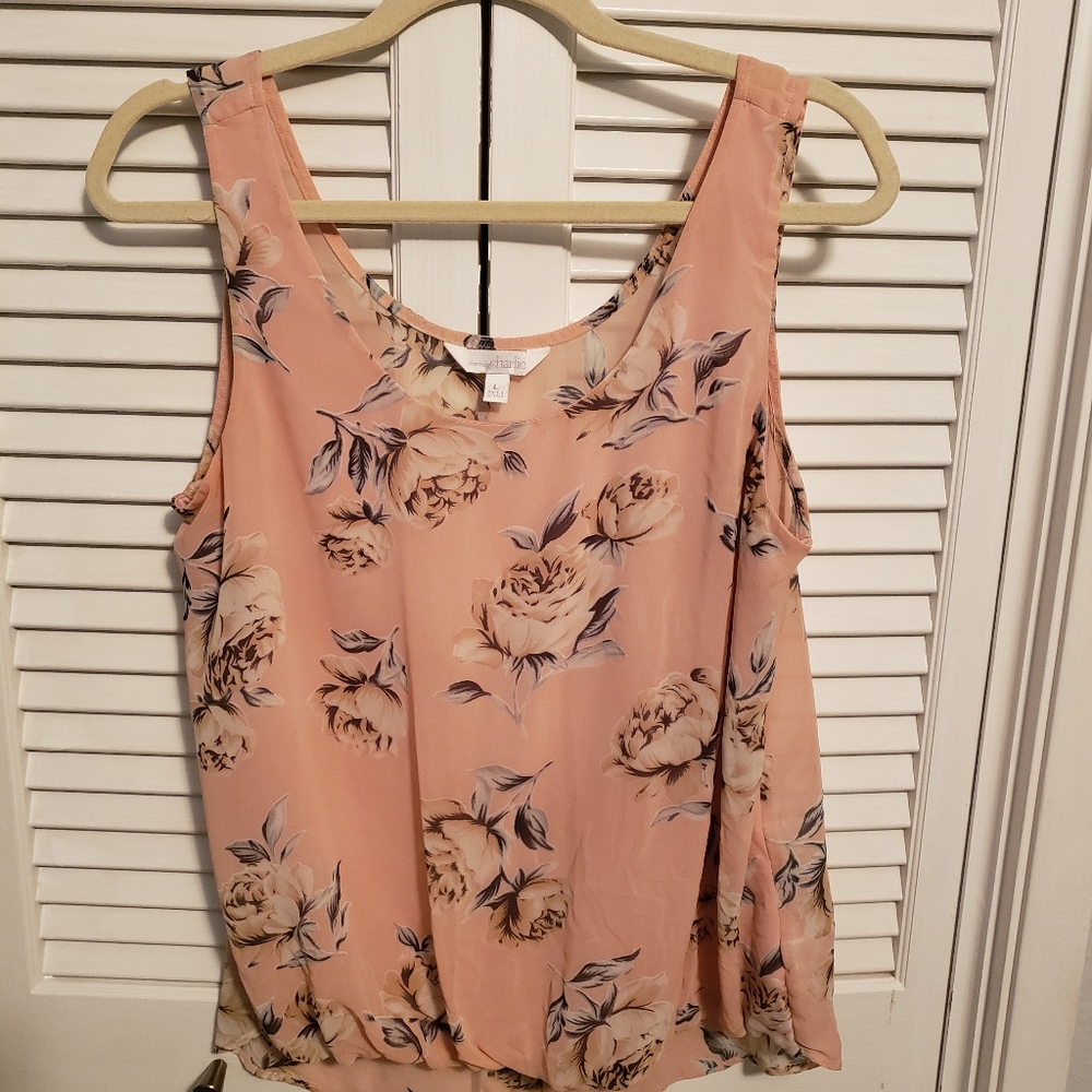 Sleeveless blush floral blouse